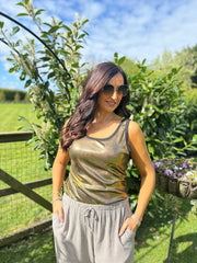 Black Ribbed Shimmer Vest Juniper
