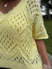 Butter Yellow Cosy Diamond Knit Sofia