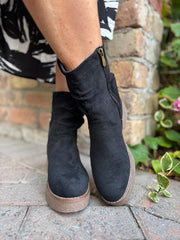 Black Chunky Ruched Boots