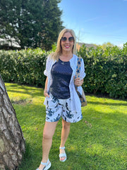 White Flower Print Shorts Saffy