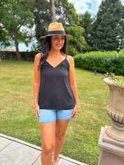 Black Essential Textured Vest Nicole