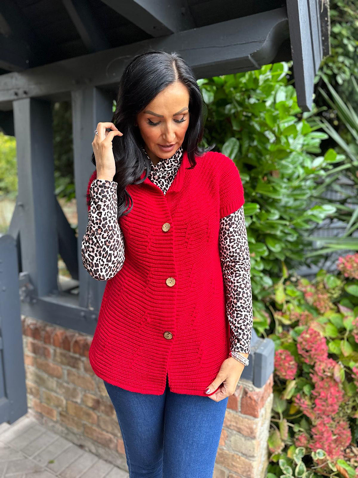 Red Short Sleeve Knitted Cardigan Georgia