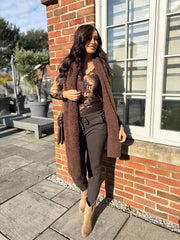 Chocolate Scenic Printed Top River