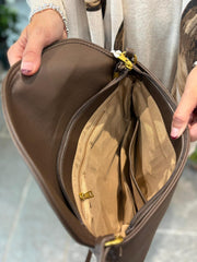 Chocolate Braid Fasten Shoulder Bag