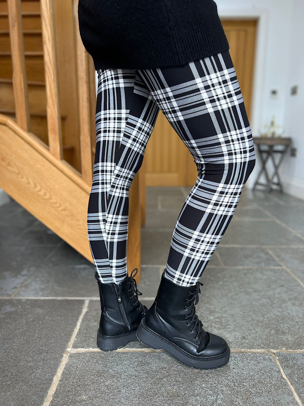 New Arrivals | Plaid leggings outfit, Plaid fashion, Outfits with leggings