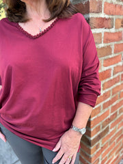 Wine Fringed Neck Top Donna
