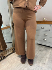 Camel Drawstring Short Knitted Trousers Georgina