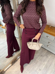 Wine Diamond Print Top Carmen