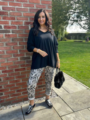 Black Fringed Neck Top Donna