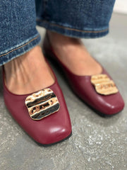 Wine Hammered Gold Flats