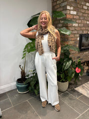 White Seam Front Pull On Comfort Trousers