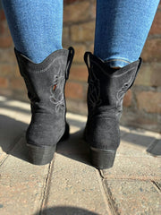 Black Floral Detail Western Boots