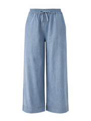 Light Denim Wide Leg Pull on Jeans