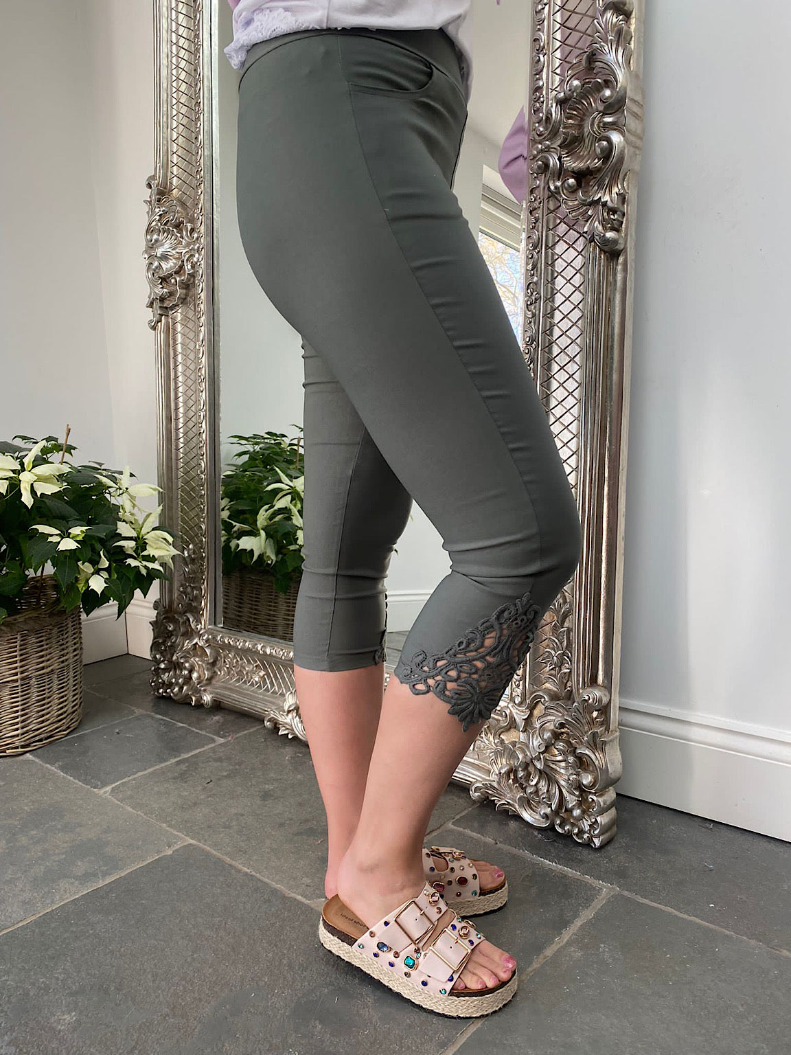 Linnett capri skinny sales pant